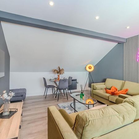 Luxe City Living L 2-Bedroom Flat With Free Parking Brighton Exterior photo