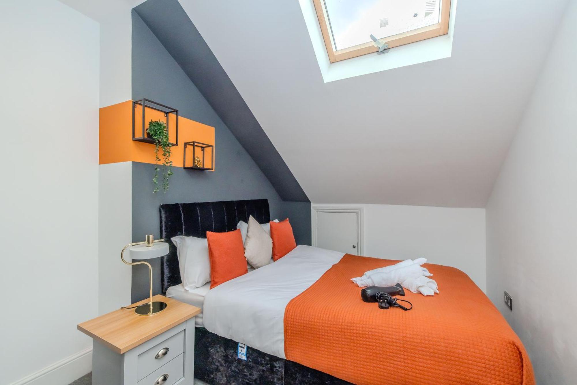 Luxe City Living L 2-Bedroom Flat With Free Parking Brighton Exterior photo